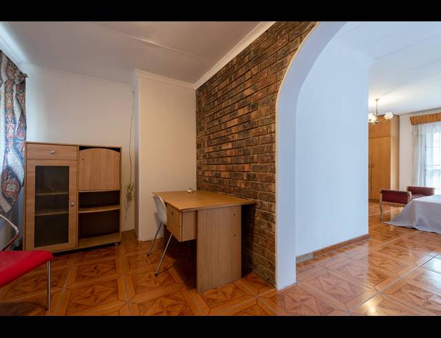 4 BEDROOM HOUSE FOR SALE IN GLENVISTA